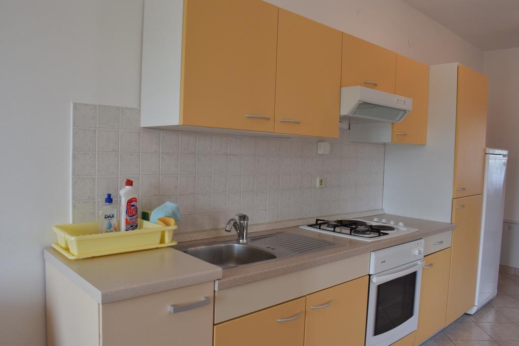 Apartments Green Oasis Malinska Esterno foto